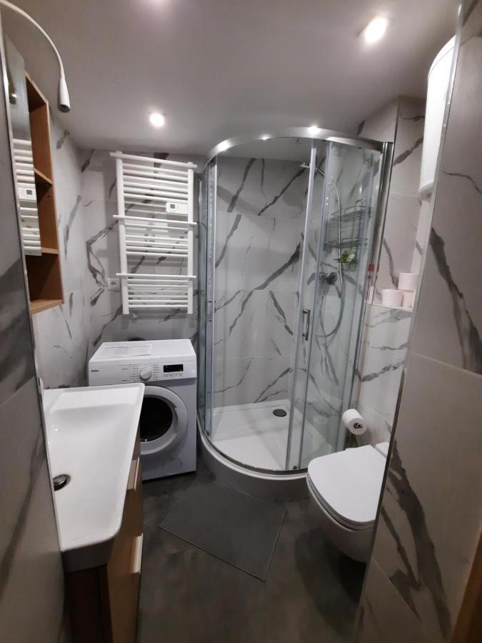 Apart Wilhelmina 75M2 Katowice Ngoại thất bức ảnh