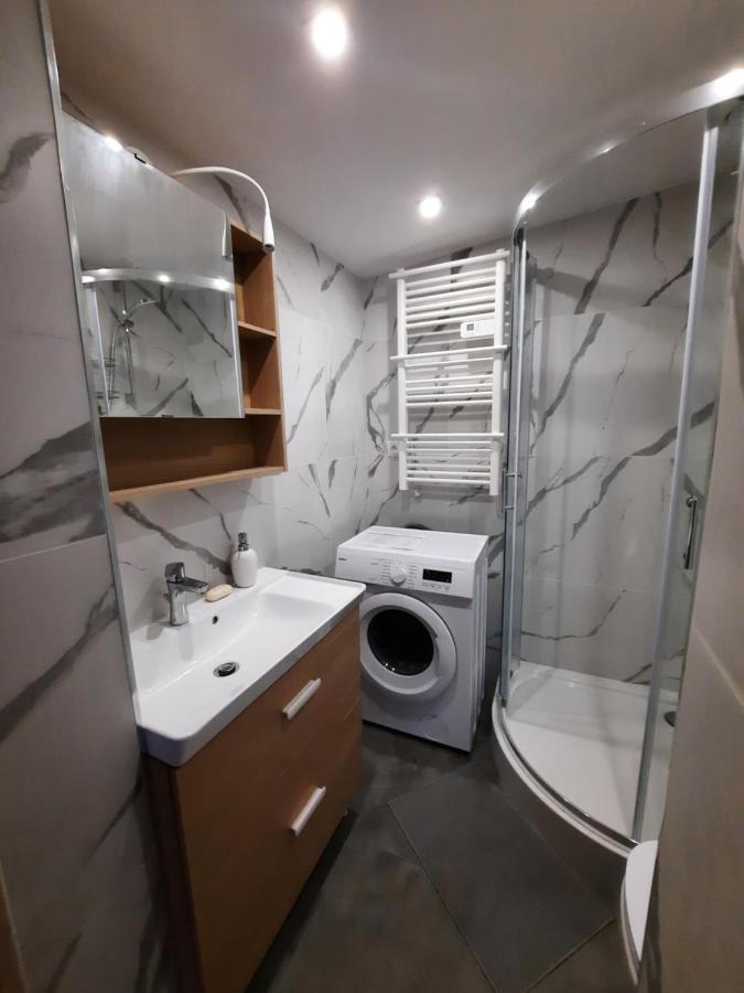 Apart Wilhelmina 75M2 Katowice Ngoại thất bức ảnh